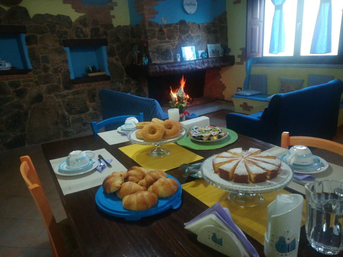 B&B La Dolce Sosta Fonni Phòng bức ảnh